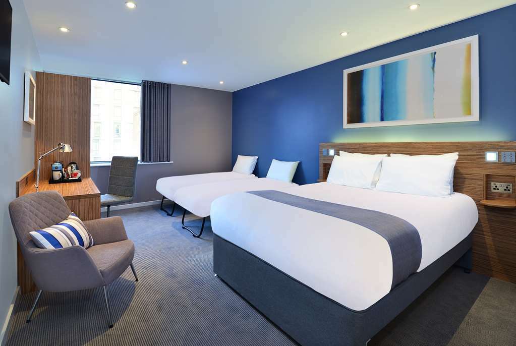 Travelodge London 伊灵 客房 照片